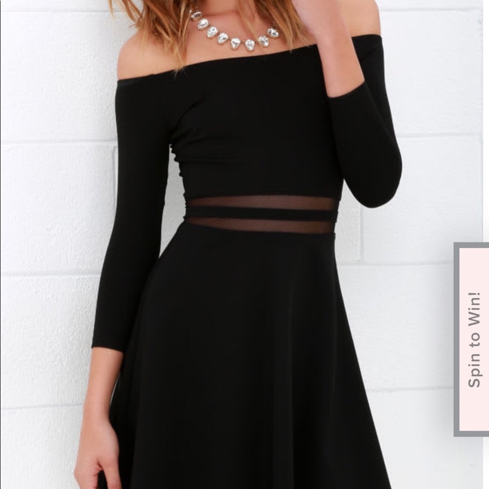 Lulu’s Black Dress